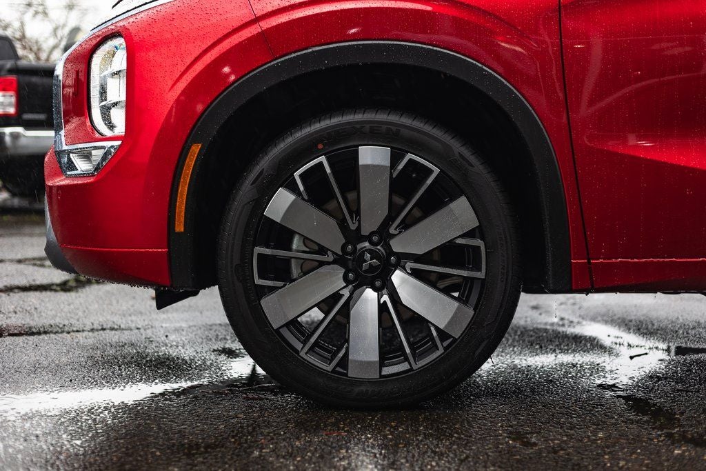 2026 Mitsubishi Outlander SEL