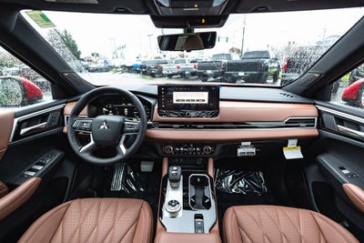 2026 Mitsubishi Outlander SEL