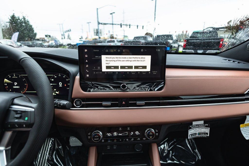 2026 Mitsubishi Outlander SEL