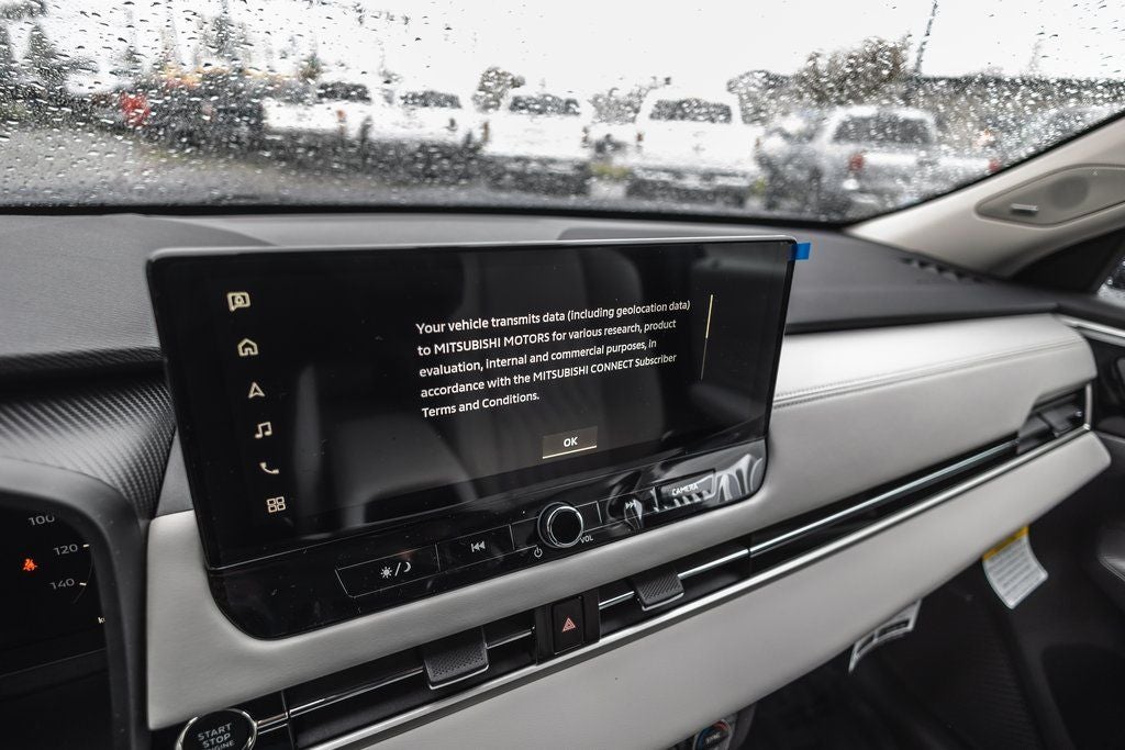 2026 Mitsubishi Outlander SEL