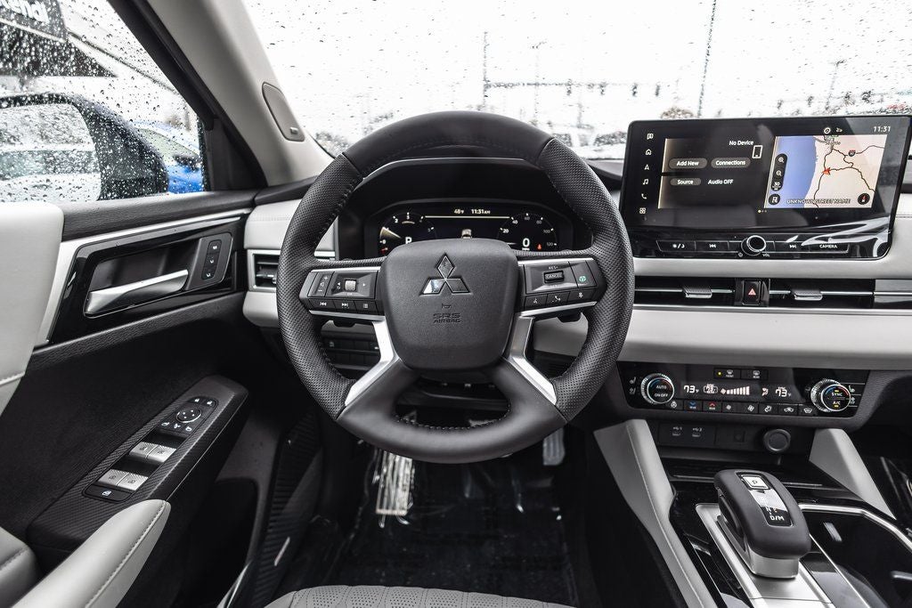 2026 Mitsubishi Outlander SEL