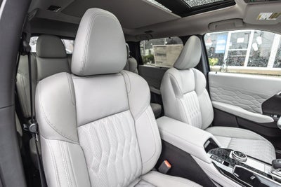 2026 Mitsubishi Outlander SEL