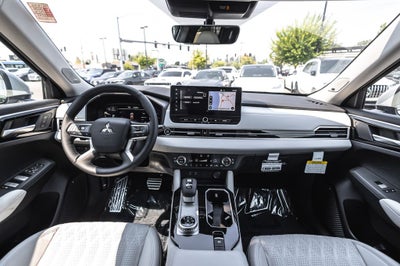 2026 Mitsubishi Outlander SEL