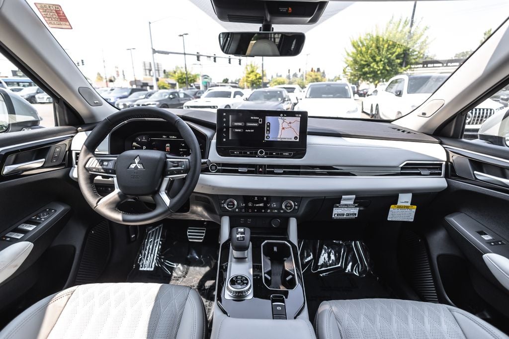 2026 Mitsubishi Outlander SEL