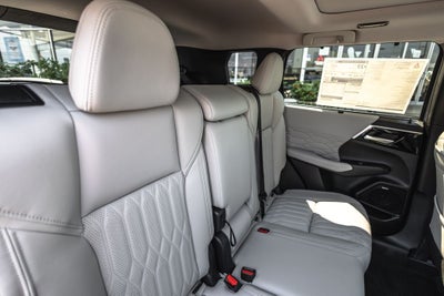 2026 Mitsubishi Outlander SEL