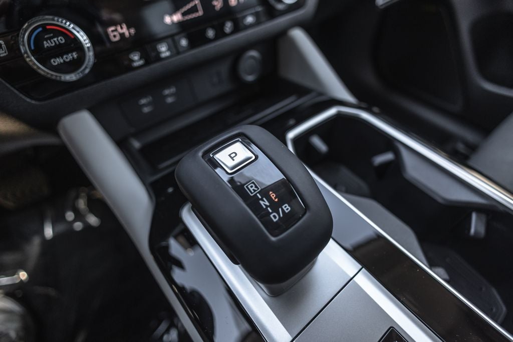 2026 Mitsubishi Outlander PHEV SE