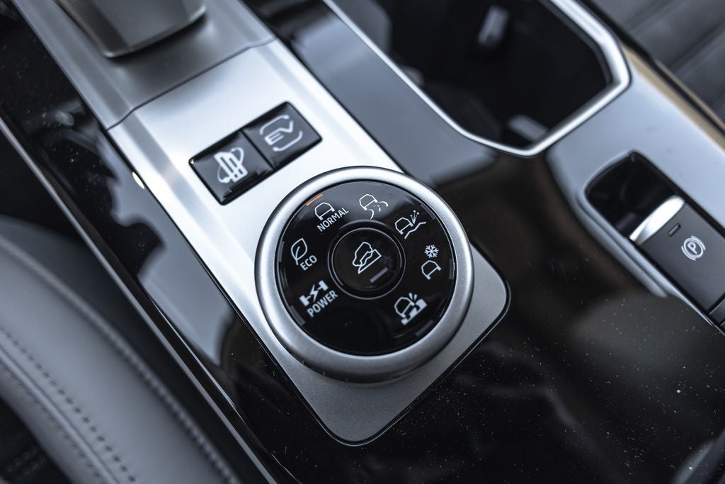 2026 Mitsubishi Outlander PHEV SE