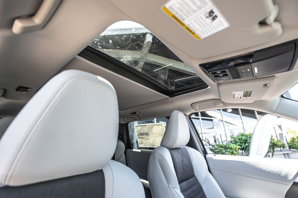 2026 Mitsubishi Outlander PHEV SE