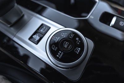 2026 Mitsubishi Outlander PHEV SE
