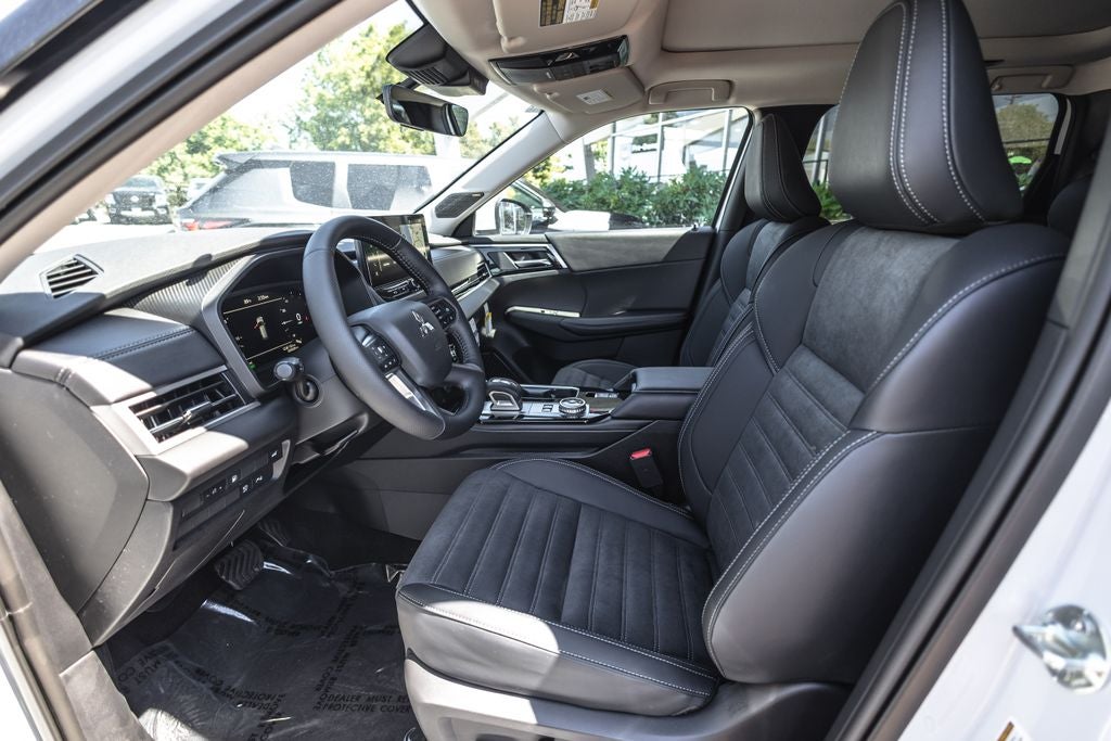 2026 Mitsubishi Outlander PHEV SE
