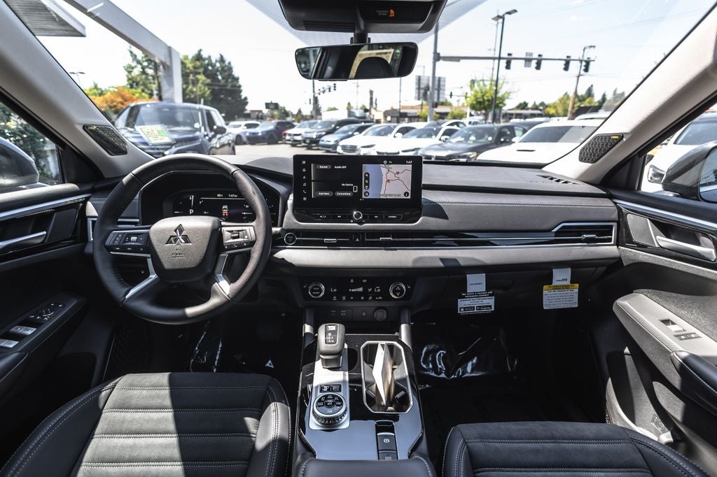 2026 Mitsubishi Outlander PHEV SE