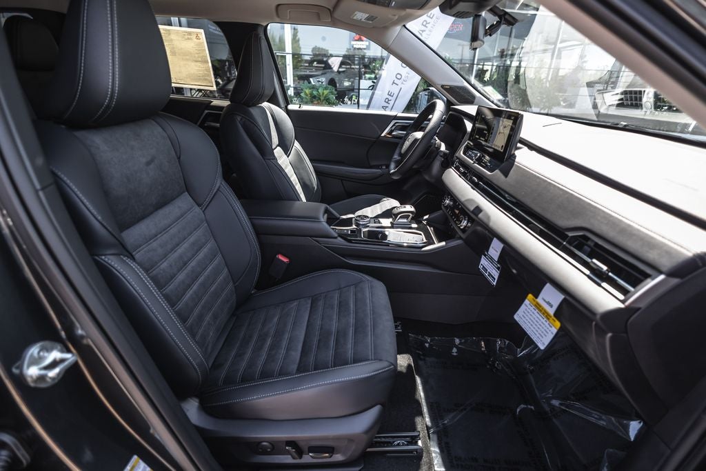 2026 Mitsubishi Outlander PHEV SE