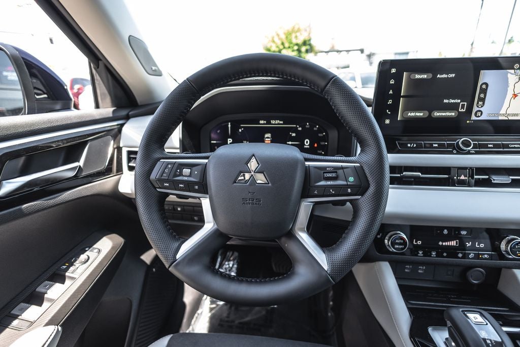 2026 Mitsubishi Outlander PHEV SE