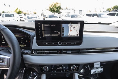 2026 Mitsubishi Outlander PHEV SE