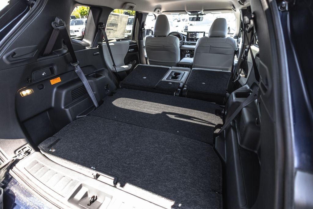 2026 Mitsubishi Outlander PHEV SE
