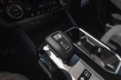 2026 Mitsubishi Outlander PHEV SE