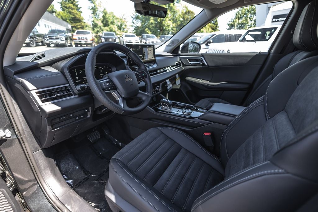 2026 Mitsubishi Outlander PHEV SE