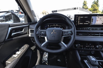 2026 Mitsubishi Outlander PHEV SE