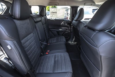 2026 Mitsubishi Outlander PHEV SE