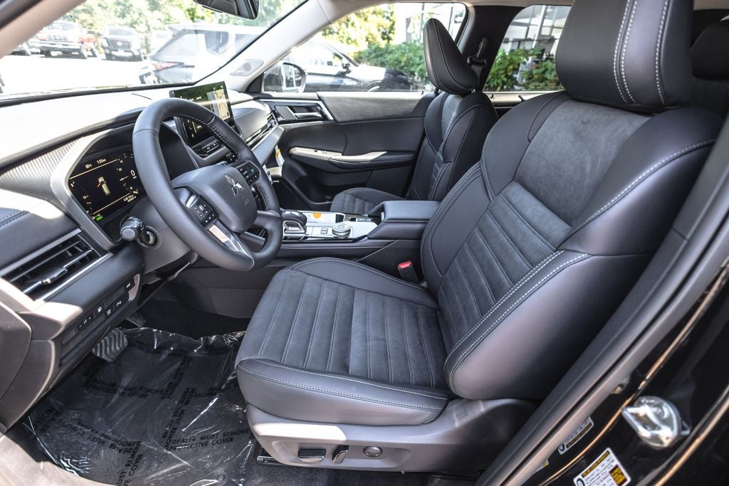 2026 Mitsubishi Outlander PHEV SE