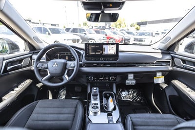2026 Mitsubishi Outlander PHEV SE