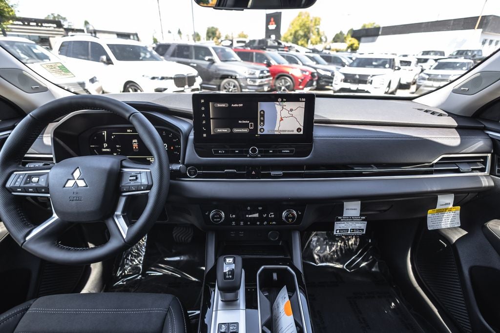 2026 Mitsubishi Outlander PHEV SE