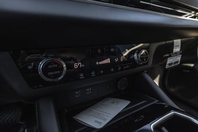 2026 Mitsubishi Outlander PHEV SE