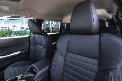 2026 Mitsubishi Outlander PHEV SE