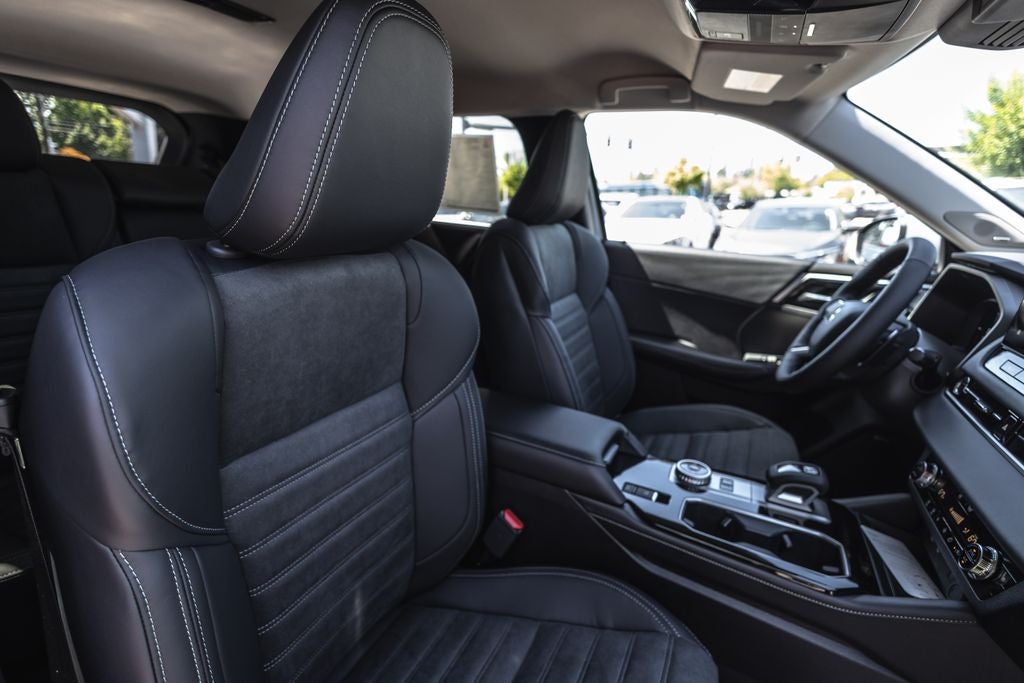 2026 Mitsubishi Outlander PHEV SE