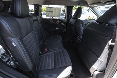 2026 Mitsubishi Outlander PHEV SE