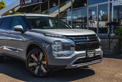 2026 Mitsubishi Outlander PHEV SE