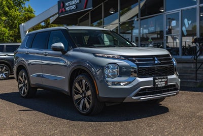 2026 Mitsubishi Outlander PHEV SE
