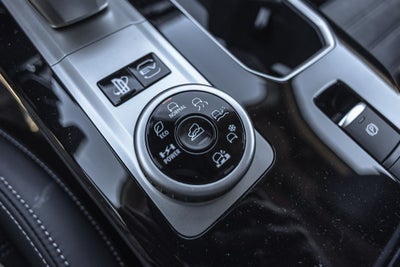 2026 Mitsubishi Outlander PHEV SE
