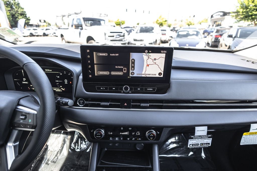 2026 Mitsubishi Outlander PHEV SE