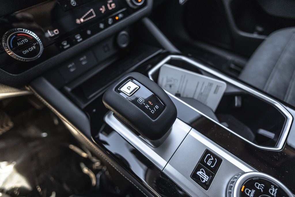 2026 Mitsubishi Outlander PHEV SE