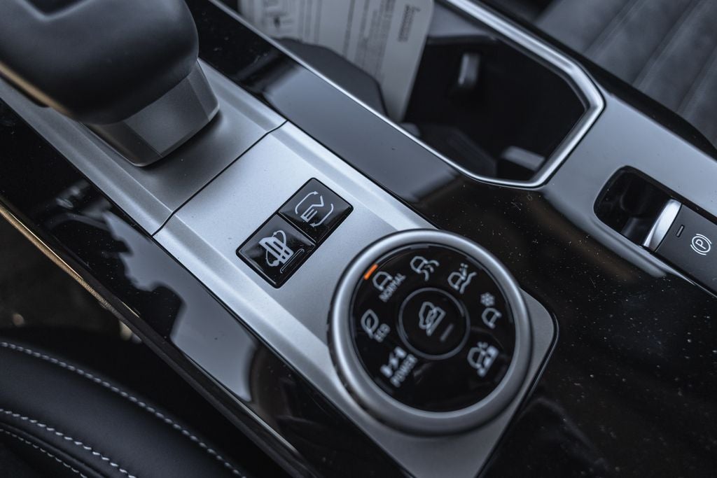 2026 Mitsubishi Outlander PHEV SE