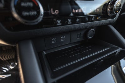 2026 Mitsubishi Outlander PHEV SE