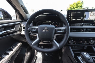 2026 Mitsubishi Outlander PHEV SE