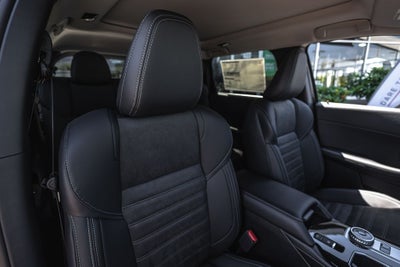 2026 Mitsubishi Outlander PHEV SE