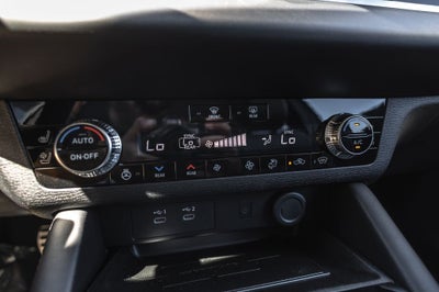 2026 Mitsubishi Outlander PHEV SEL