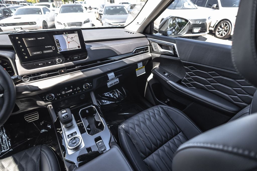 2026 Mitsubishi Outlander PHEV SEL
