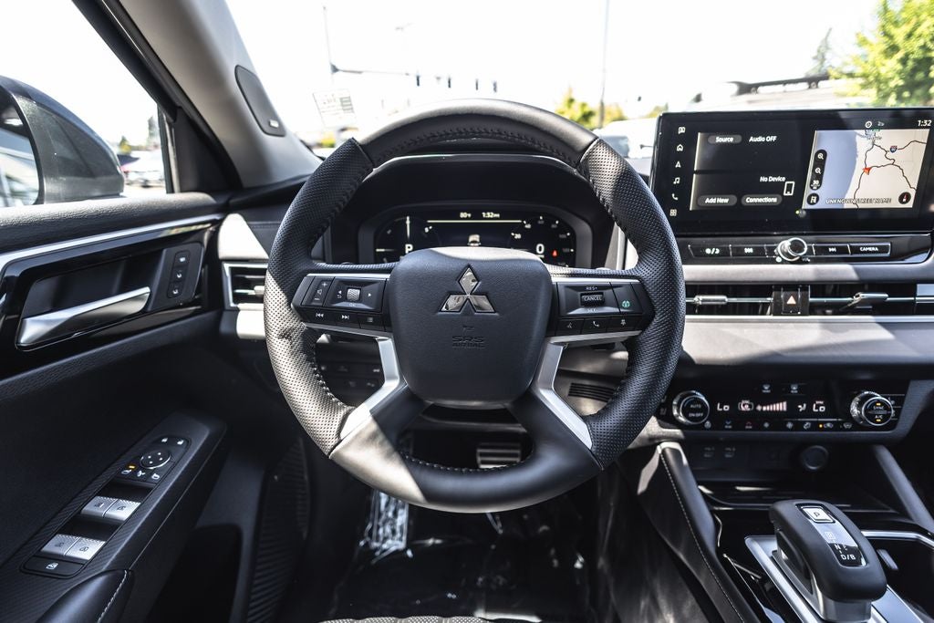 2026 Mitsubishi Outlander PHEV SEL