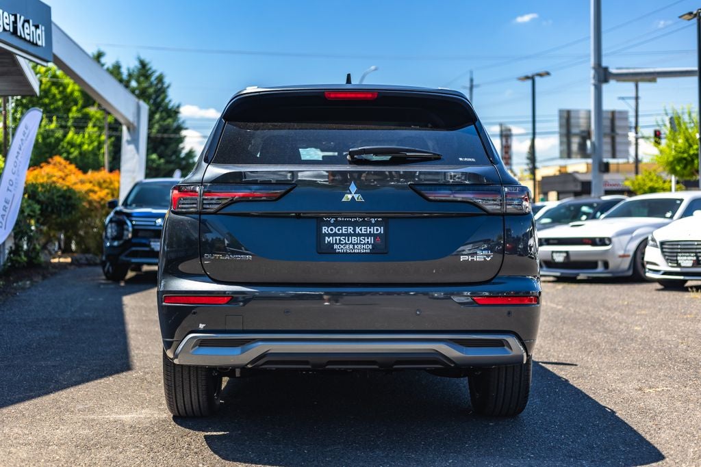 2026 Mitsubishi Outlander PHEV SEL
