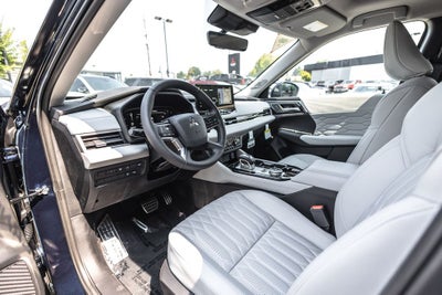 2026 Mitsubishi Outlander PHEV SEL
