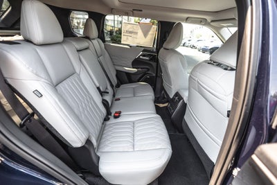 2026 Mitsubishi Outlander PHEV SEL