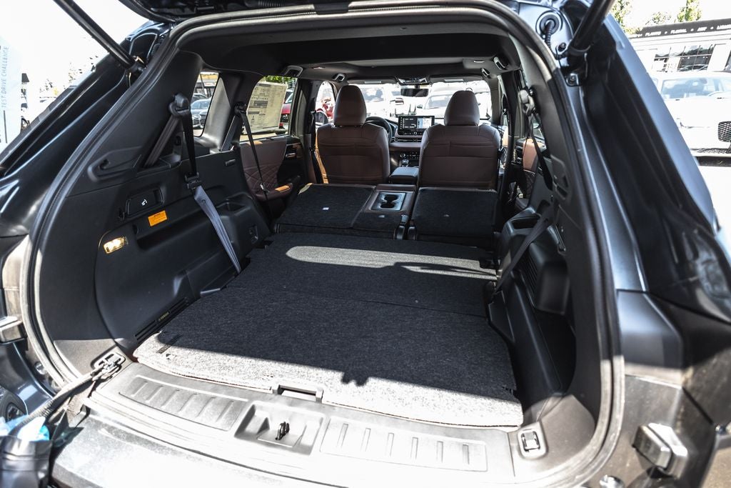 2026 Mitsubishi Outlander PHEV SEL