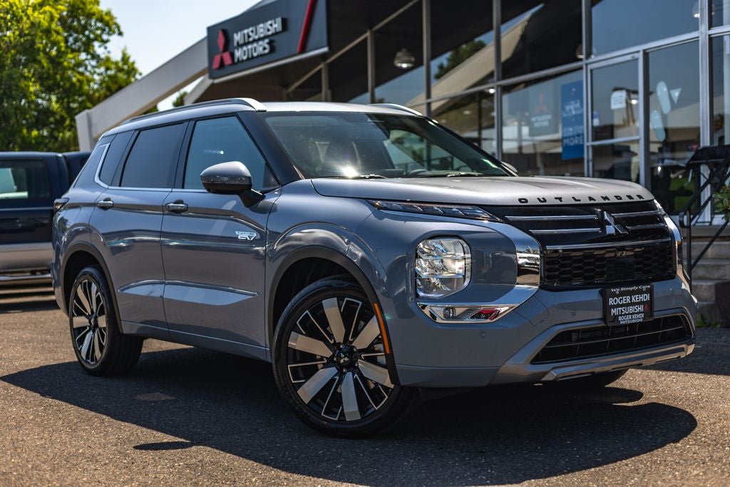 2026 Mitsubishi Outlander PHEV SEL