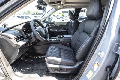 2026 Mitsubishi Outlander PHEV SEL