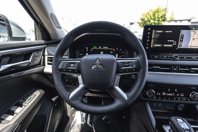 2026 Mitsubishi Outlander PHEV SEL