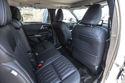2026 Mitsubishi Outlander PHEV SEL